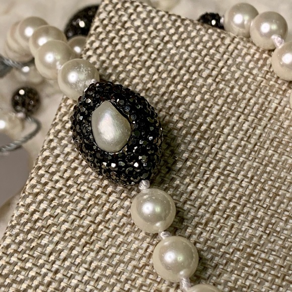 30IN Long Shell Pearl Sparkly Necklace NWT - Picture 8 of 9
